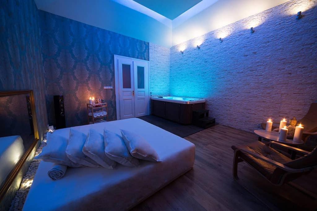 Infinity - Private Whirlpool And Sauna Praga